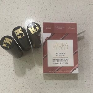 Laura Geller Metallic Lipstick Collection
